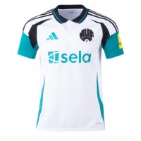 Maglie da calcio Newcastle United Alexander Isak #14 Terza Maglia 2024-25 Manica Corta